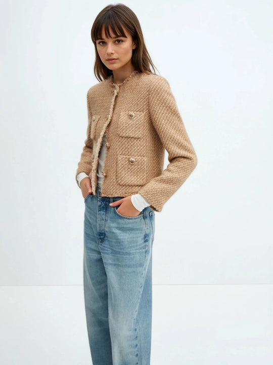 Cárdigan de tweed con cuello redondo y botonadura sencilla