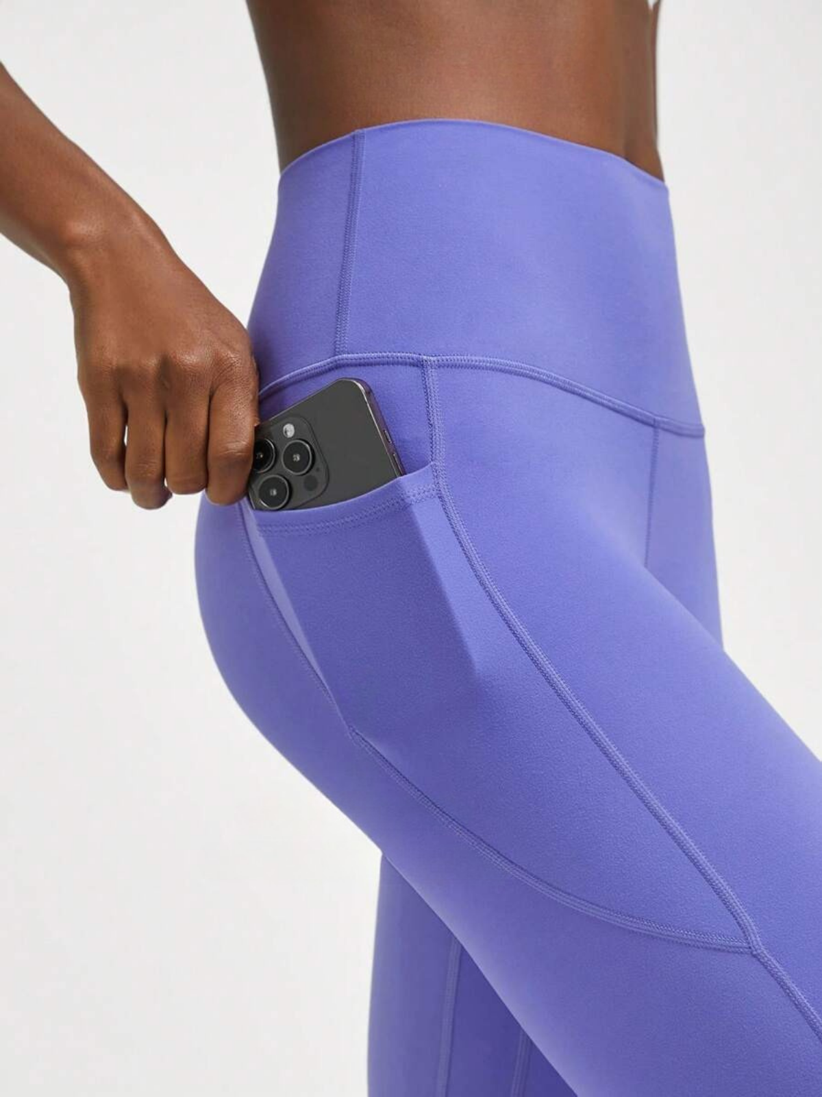 Leggings de tiro alto Soft Move con fibra Tactel elástica en cuatro direcciones para estudios de yoga de todos los niveles.