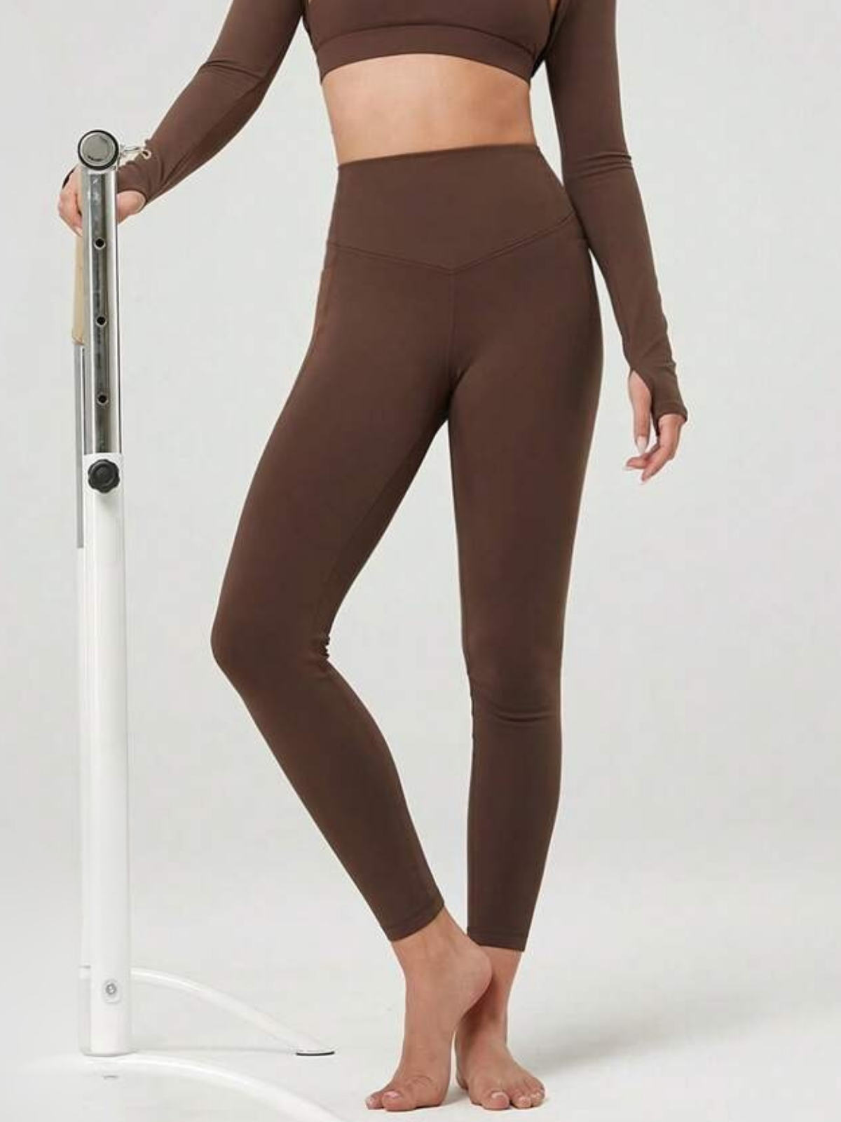 Leggings de tiro alto Soft Move con fibra Tactel elástica en cuatro direcciones para estudios de yoga de todos los niveles.