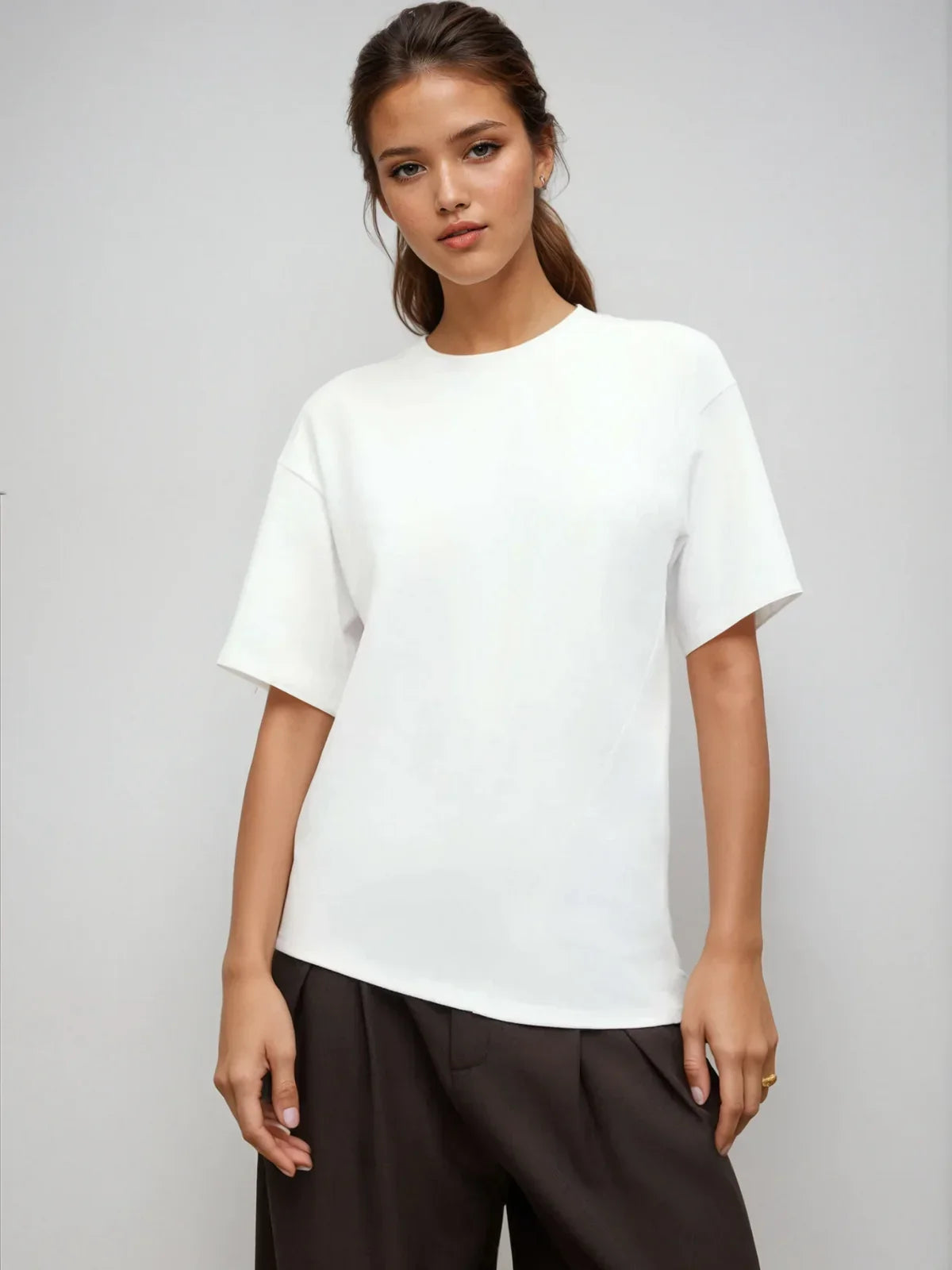 Smart Casual Cotton-blend Asymmetrical Hem Tee - LA FEMME WANDERER