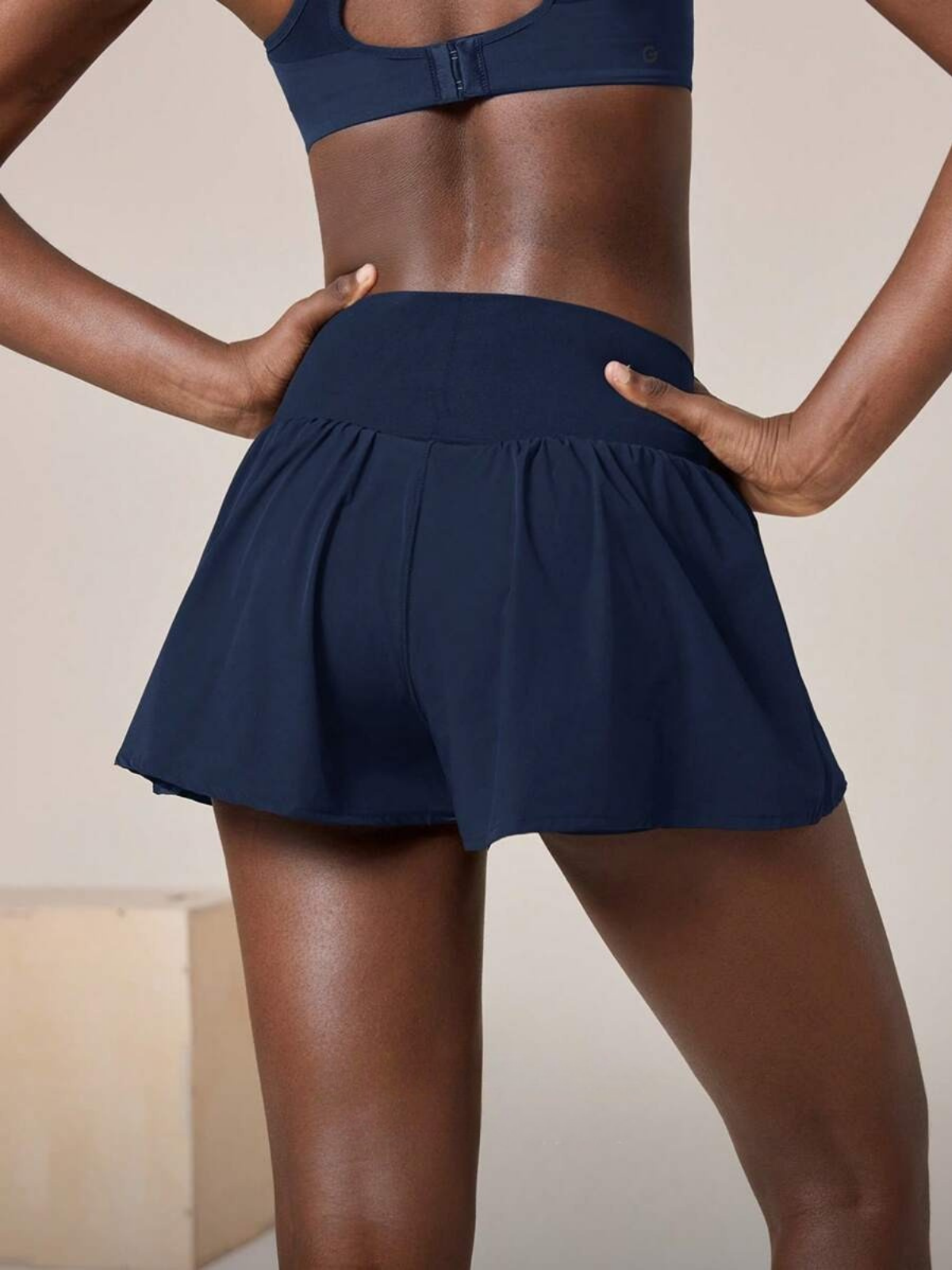 Pantalones cortos para correr resistentes al sudor, cintura media, bolsillos, secado rápido