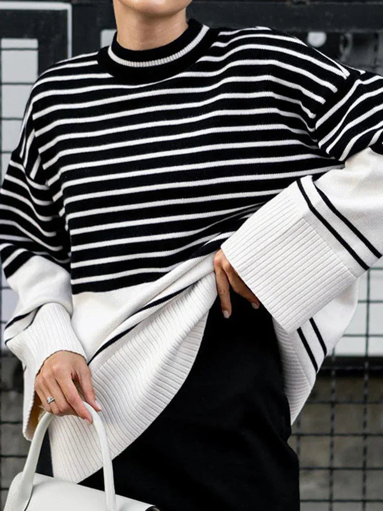 Leisure Two Tone Stripe Sweater - LA FEMME WANDERER