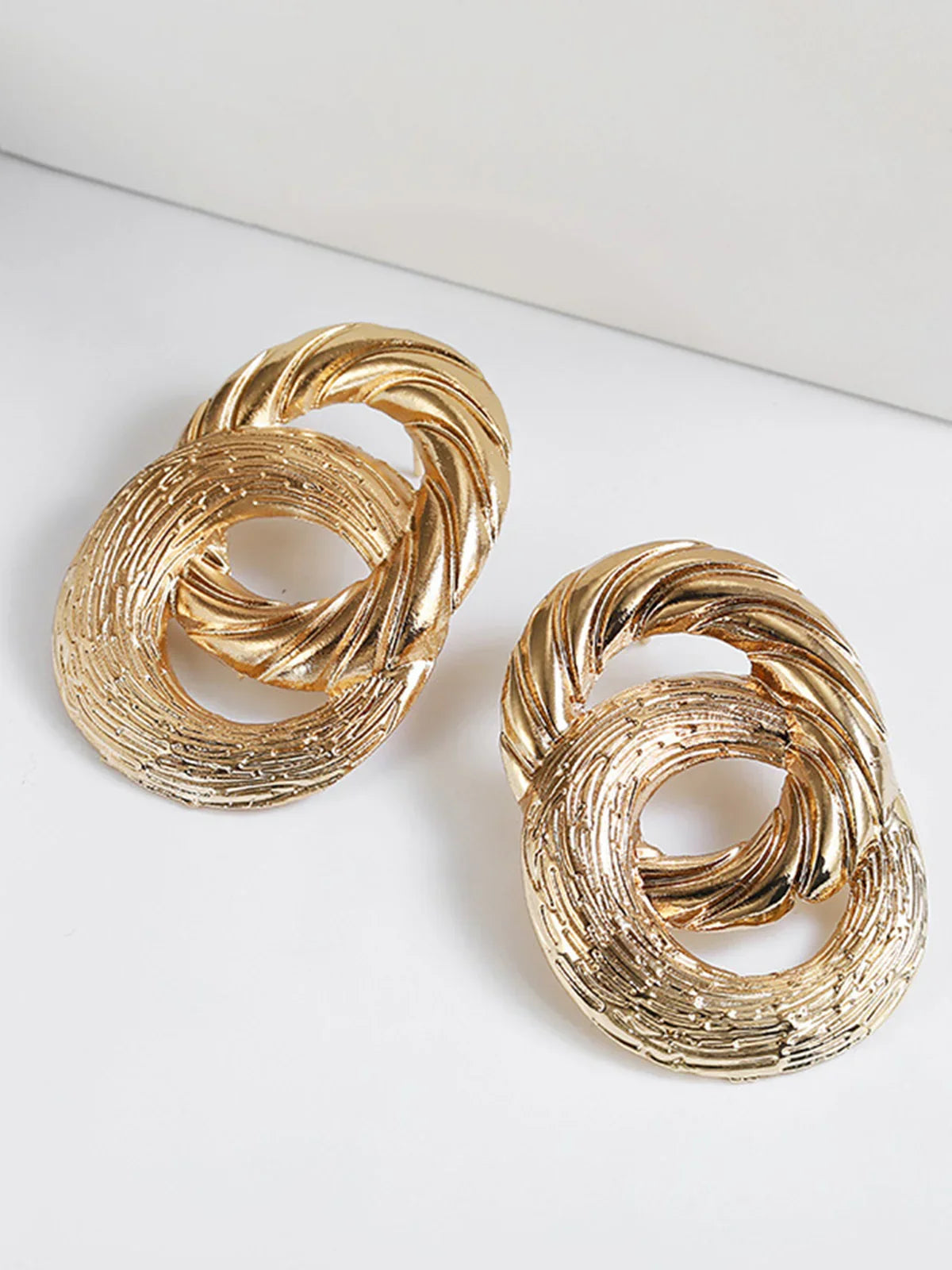 Cross Circular Drop Earrings - LA FEMME WANDERER