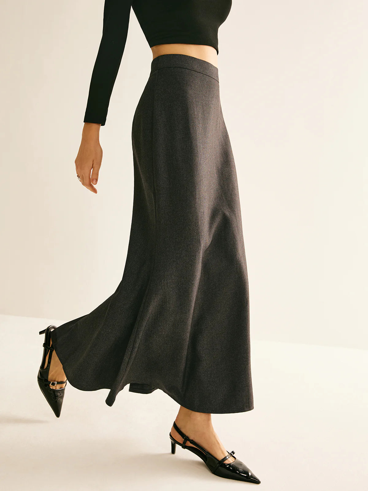 Regular Fit Back Split Skit - LA FEMME WANDERER