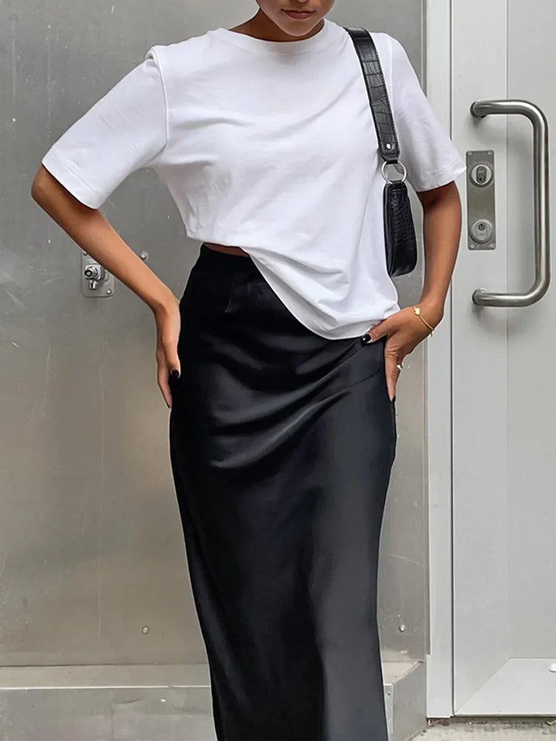 Falda larga de satén utilitaria