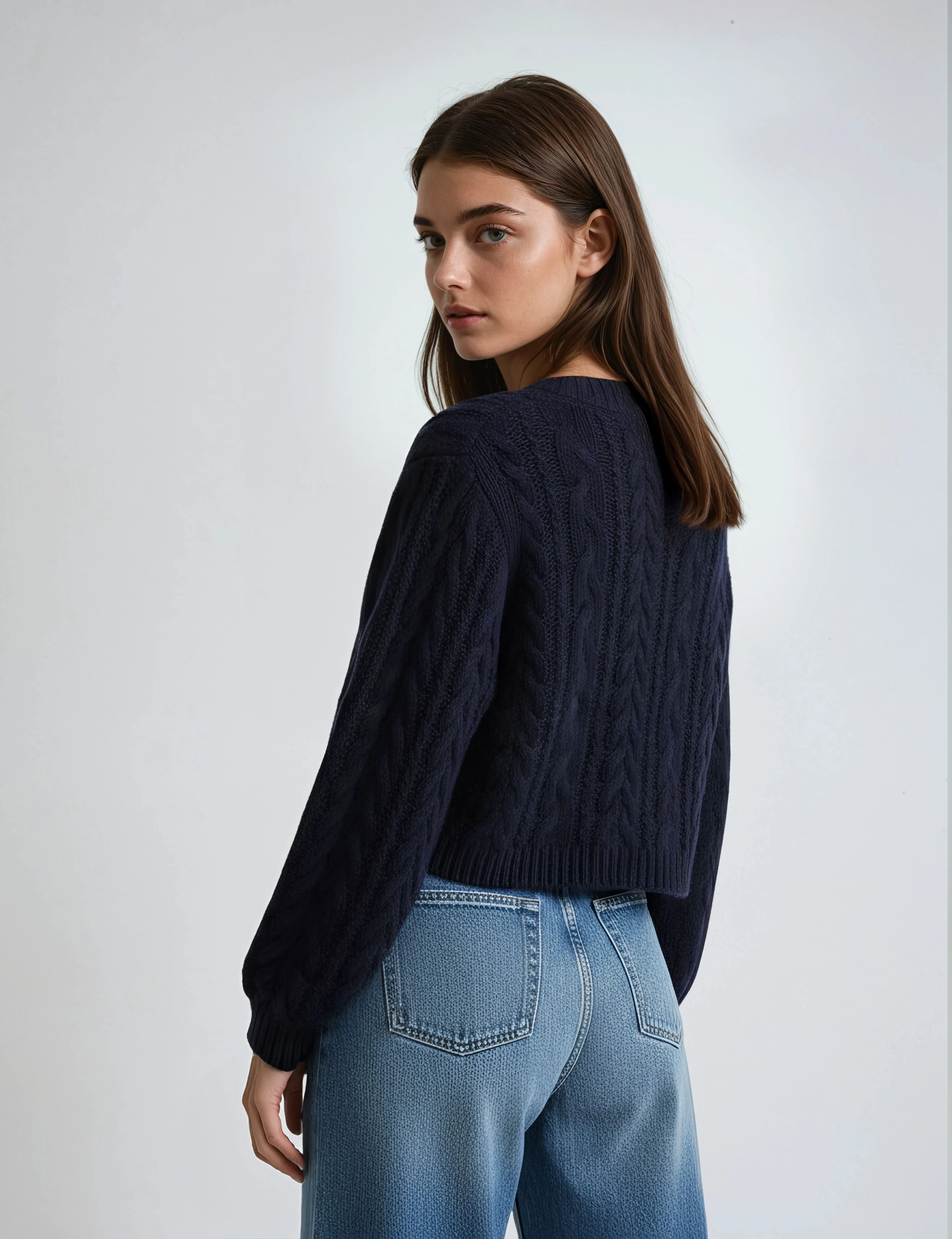 Cárdigan azul marino con escote en V profundo