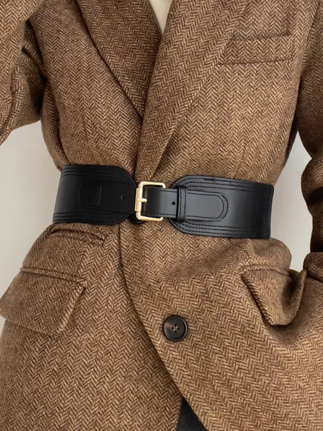 Faux Leather Buckle Corset Belt - LA FEMME WANDERER