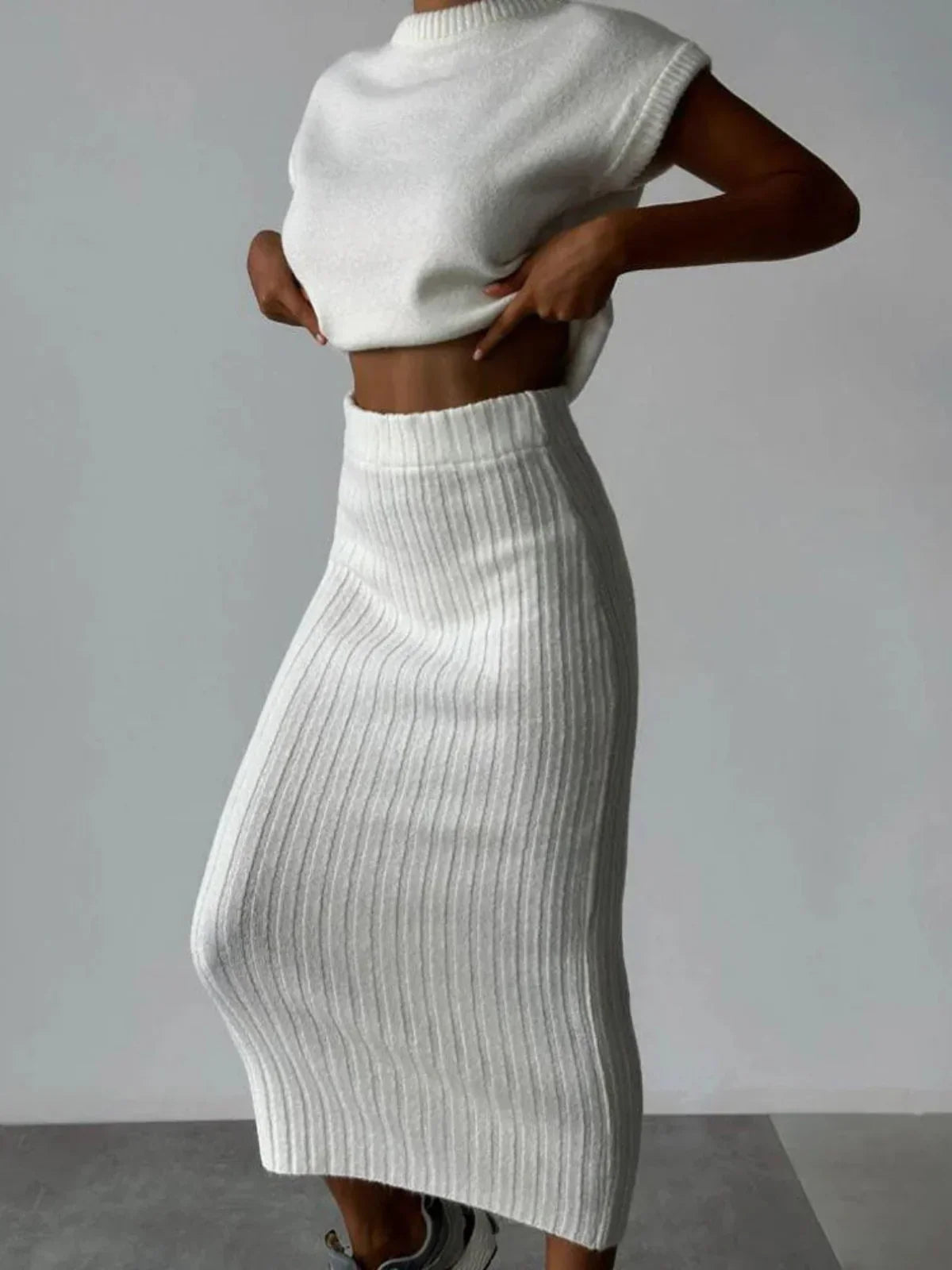 Chunky Knit Tank Top and High Waist Midi Knit Skirt Matching Set - LA FEMME WANDERER
