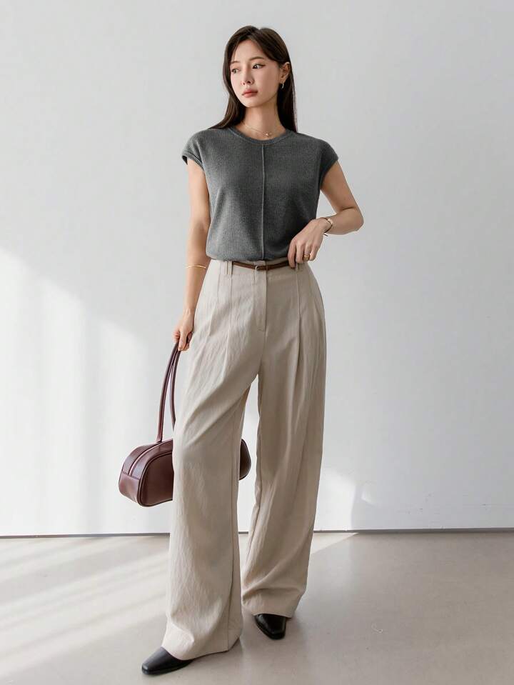 Minimal Style Ribbed Sweater Top