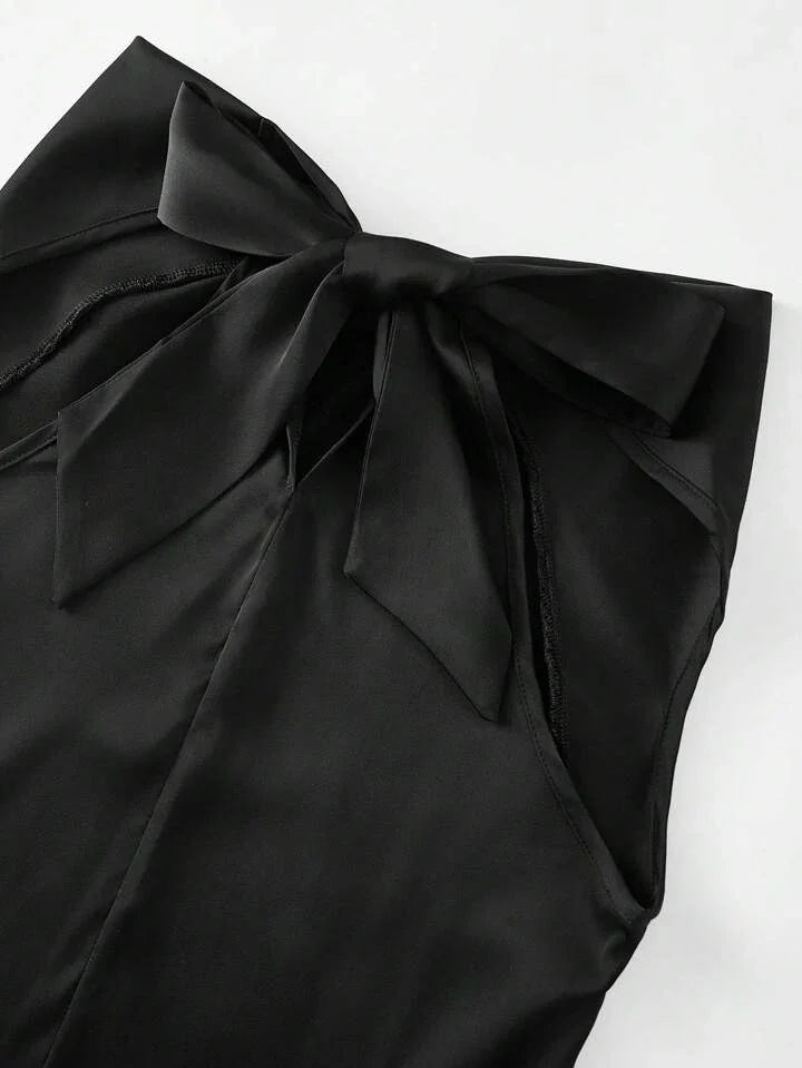 Always Elegant Halter Neck Backless Top - LA FEMME WANDERER