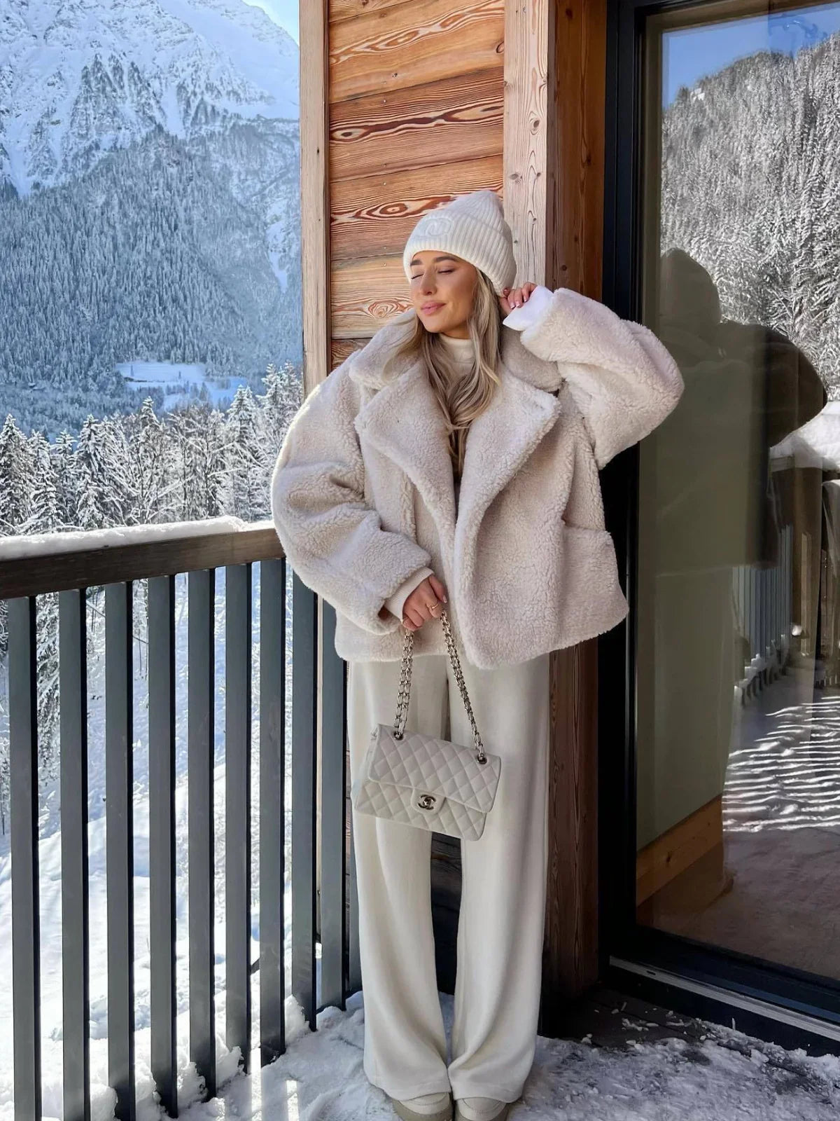 Elegant Cozy Fleece Jacket - LA FEMME WANDERER