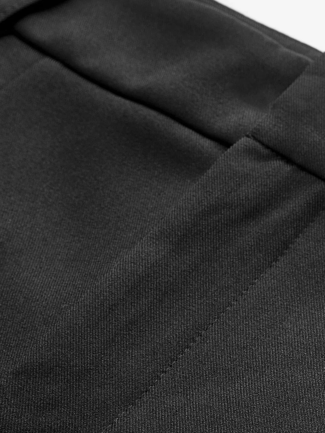 Semi-Sheer Mid-Waist Shorts Without Belt - LA FEMME WANDERER