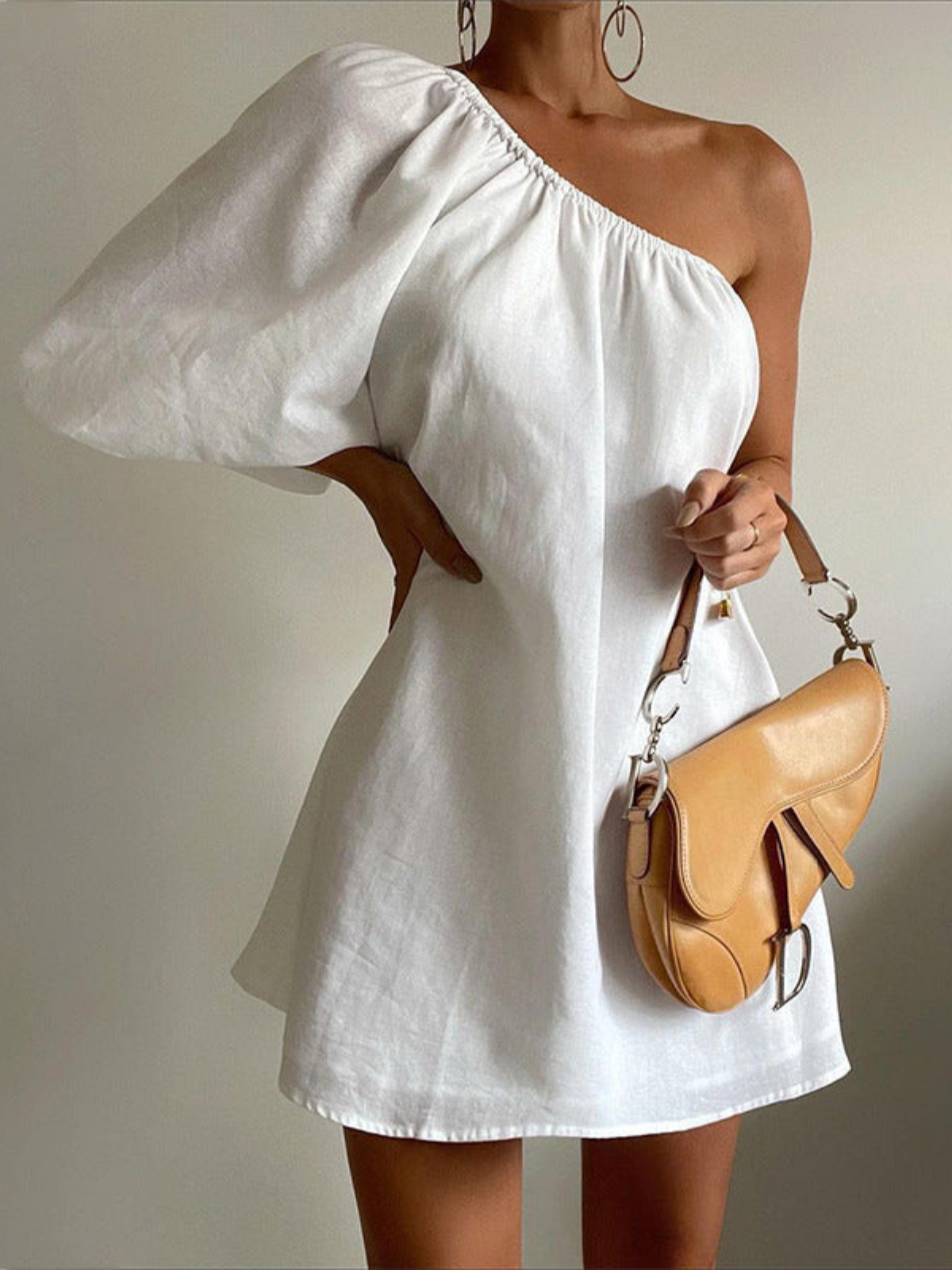 Slant Shoulder Short Dress - LA FEMME WANDERER