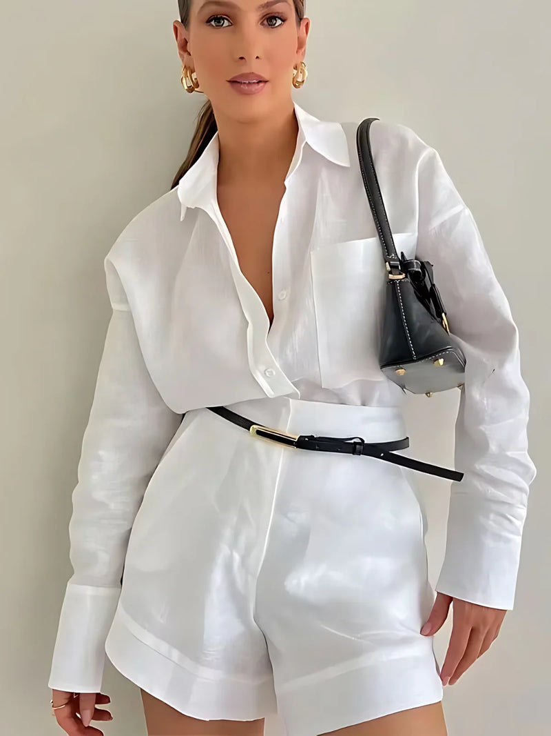 Conjunto de pantalón corto y camisa a juego para el verano