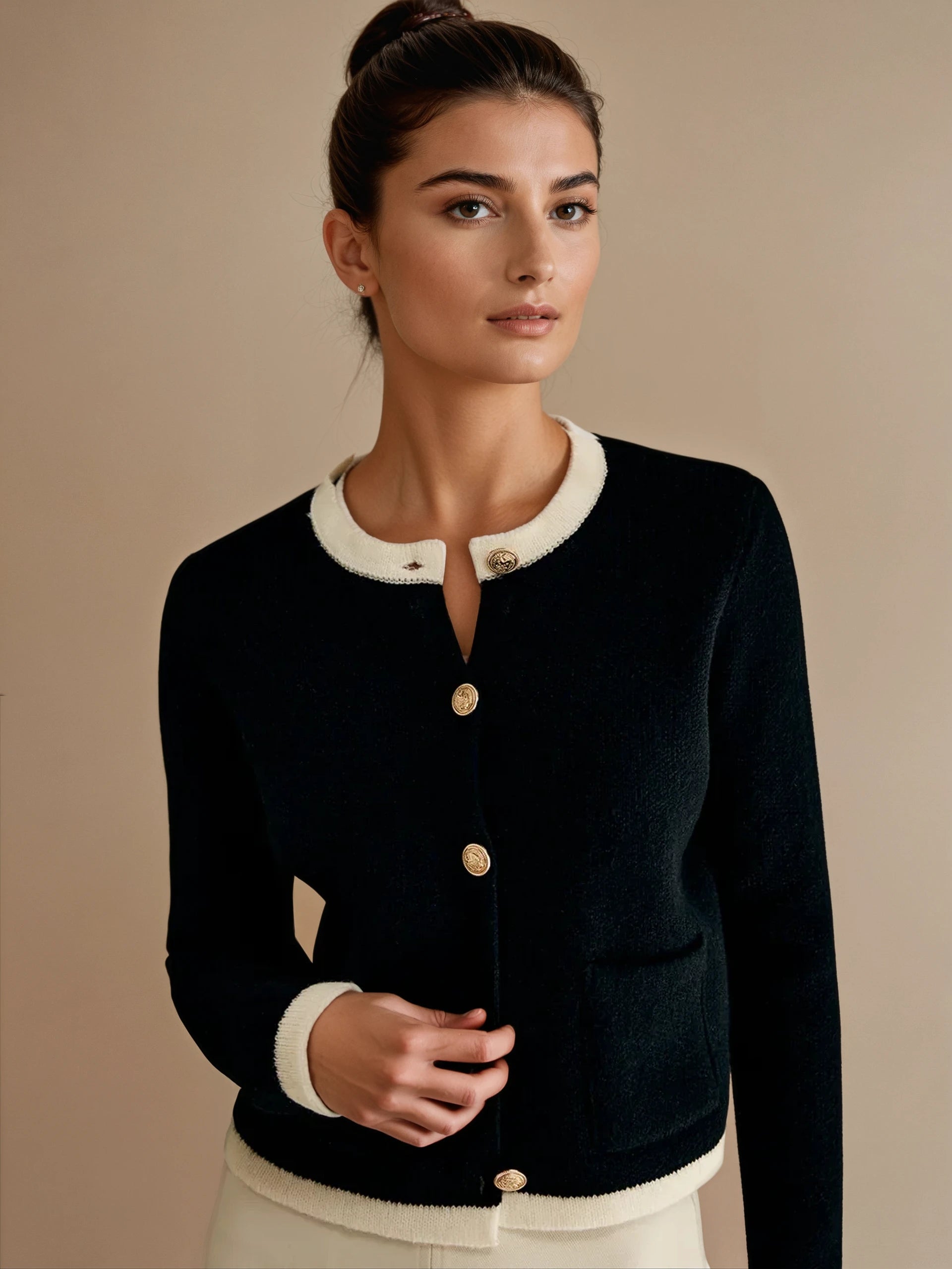Buttoned Knit Cardigan - LA FEMME WANDERER
